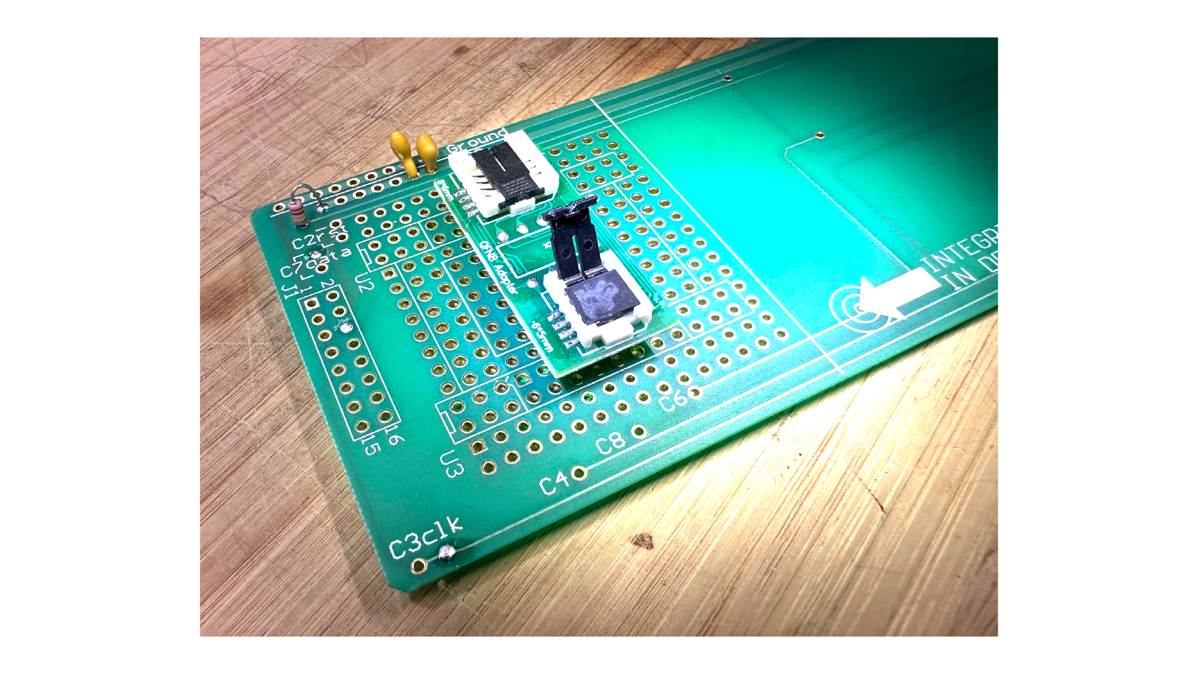 eSIM hardware photograph 3